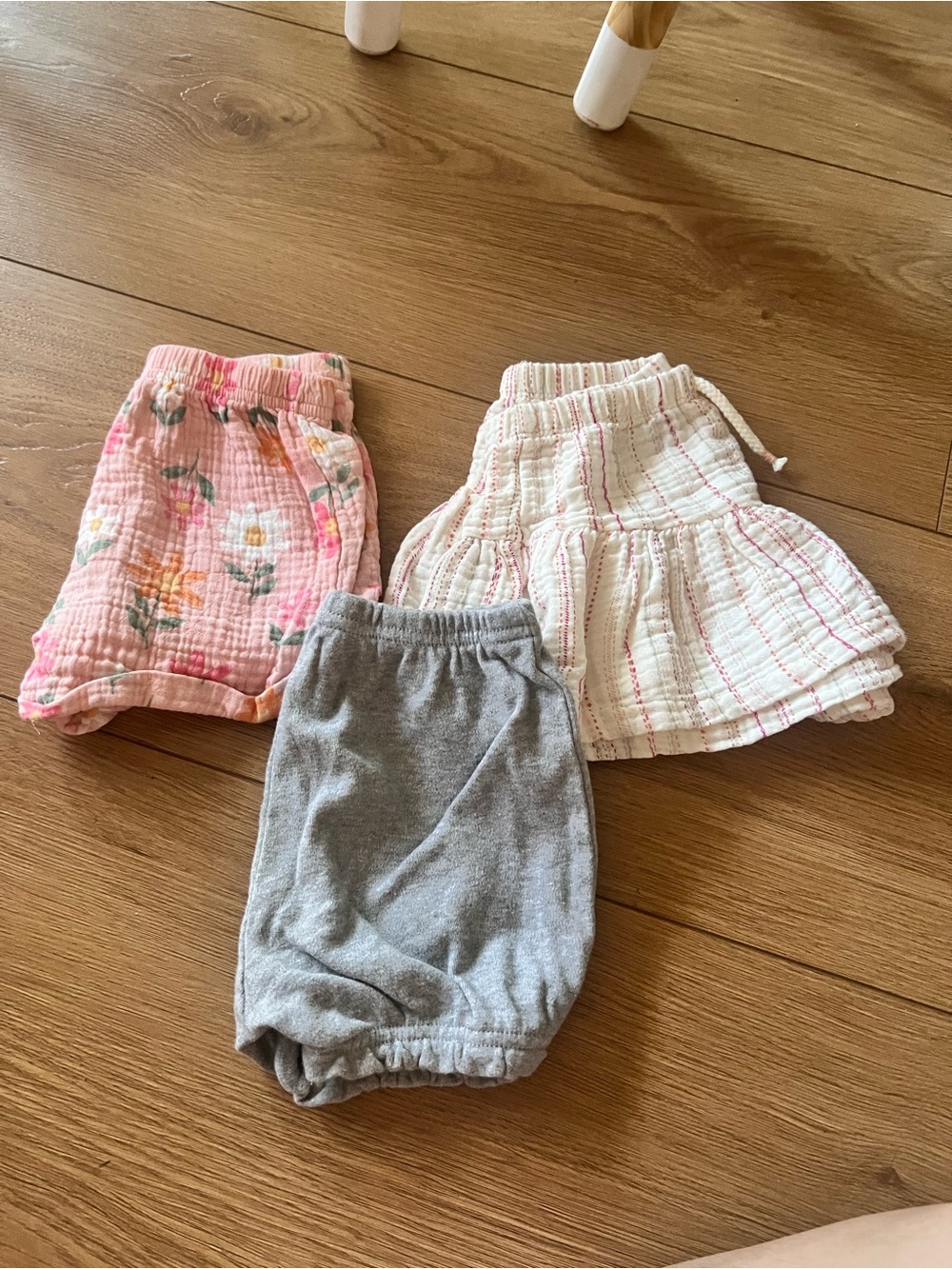 Little girl 2 shorts /1 skirt bundle